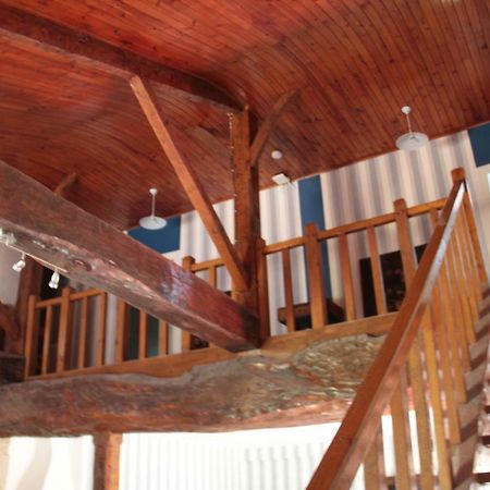 Отель Le Logis De La Foret Sainte-Verge Экстерьер фото